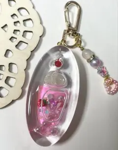 シャカシャカキーホルダー シェイカーキーホルダー いちご クリームソーダ ♡