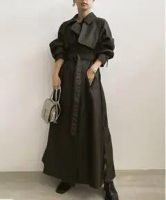 【美品】MINIMAL FLARE LONG TRENCH COAT Ameri