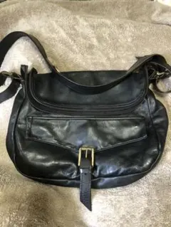 美品 jasmb レザーショルダーバッグ ブラック アニアリ