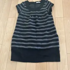 黒とグレーのストライプ 半袖チュニック