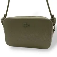 極美品　LACOSTE ラコステ　ショルダーバッグ　カメラバッグ　レザー　カーキ