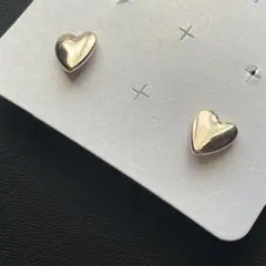 ハート　ピアス　ゴールド　約1cm
