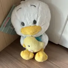 正規品　サンリオ　アヒルのぺっクル　ぬいぐるみ　キーホルダー