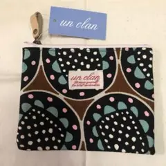 【新品タグ付き】un clan ポケットティッシュ、小物ポーチ