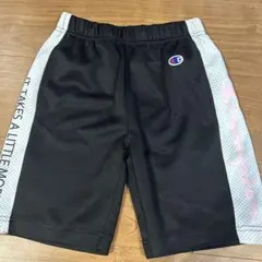 Champion 半ズボン 130サイズ 黒