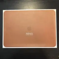 【新品】Apple MacBook Pro 純正レザースリーブ サドルブラウン