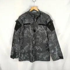 サバゲー　戦闘服 　タイフォン柄　ブラック　M　セットアップ　B3474