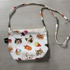 ネコとアイスクリームのポシェット ハンドメイド 肩掛けバッグ ショルダーバッグ
