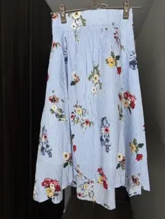ロングスカート　花柄　ウエストゴム　未使用
