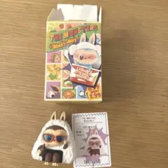 popmart ラブブ wacky mart