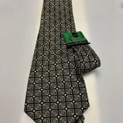 ポリシルク 緑と黒のネクタイ