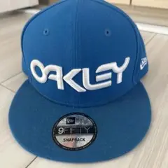 Oakley 9FIFTY スナップバックキャップ 青