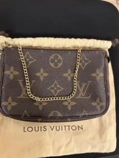 Louis Vuitton モノグラムポーチ