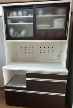 食器棚　ダークブラウン