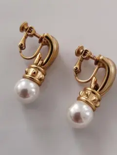 VENDOME BOUTIQUE　パール調　イヤリング　スイング