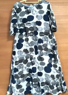 水玉模様 半袖 膝丈ワンピース