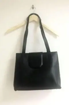 BALLY ロゴ入り オールレザーショルダーバッグ