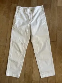 【GU】ホワイトパンツ
