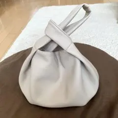ラウンドバック