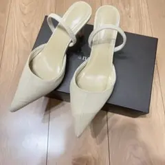 anuans ポインテッドトゥスリングバックヒール