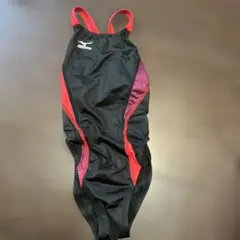 Mizuno 水着 黒/赤　Fina認証　競泳水着　140
