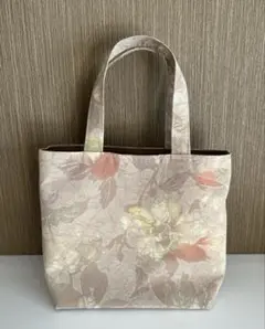 【ハンドメイド】リメイク着物花柄トートバッグ ベージュ系/お散歩バッグ