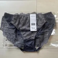 Item thumbnail for item 3003b575-27cb-47d0-aeed-52ae9133b731