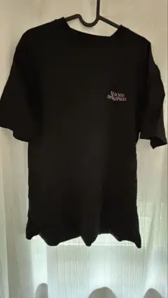 ブラック Tシャツ フロントロゴ バックグラフィック