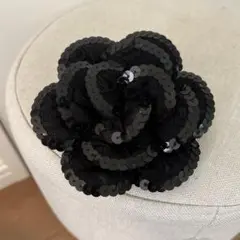 黒コサージュ