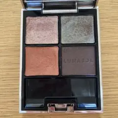 Item thumbnail for item 153bca71-029b-4b4b-8745-7985effd1aa7