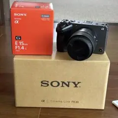 SONY FX30 E 15mm F1.4 G レンズ付き