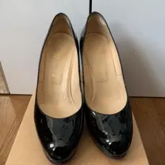 ルブタン エナメルパンプス 黒 40