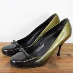 PRADA プラダ グラデーション パテント ガラスレザー プレーントゥ