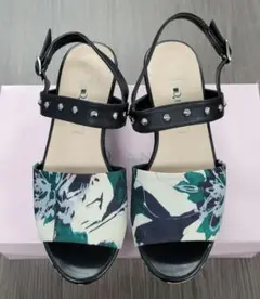 Item thumbnail for item 5995fe33-4da9-433f-9588-bdab30f7e7c7