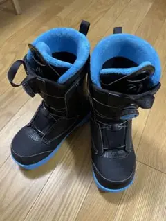 SALOMON スノーボードブーツ ボア 23.5センチ