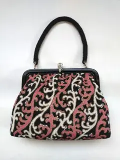 Item thumbnail for item ee065c51-5459-4980-bff0-d52d4445c624