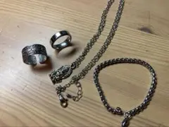 シルバー製リングとチェーンアクセサリーセット