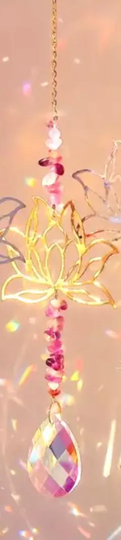 開運絵画　❀蓮サンキャッチャー❀