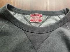 LEVI’S リーバイス　スウェット　トレーナー　両V 刺繍