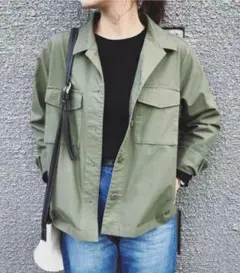 UNIQLO 　ミリタリージャケット