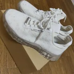STEVE MADDEN ホワイト スニーカー