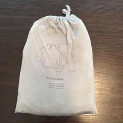 エミレーツ航空ビジネスクラス機内ウエア　男女兼用
