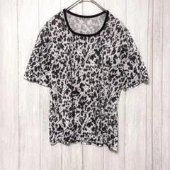ワイツウ　Tシャツ　カットソー　【M】　半袖　アニマル風プリント