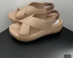 激安特価！！厚底CROSSサンダルベージュ