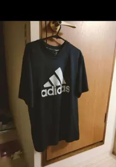 adidas　半袖Tシャツ　ネイビー　Мサイズ