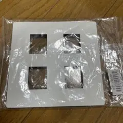ホワイト 4スロット スイッチカバー