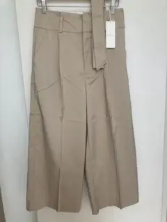 Item thumbnail for item 2fb8612d-a6a1-4591-bfad-6efc556047b3