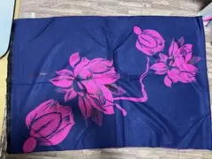 ネイビー ピンク 花柄 ストール