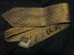 更に値下げ！！FENDI　フェンディ　ネクタイ　美品