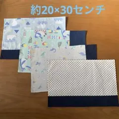 NO.142 ☆ハンドメイドランチョンマット　20×30 4枚